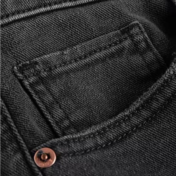 Express Ladies Mid Rise Black Boyfriend Jeans NWT Size 6 - Picture 6 of 9